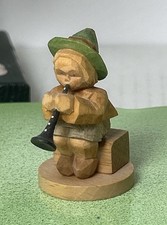 Alter Musiker mit Flöte Fa