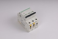 NEW, SCHNEIDER ELECTRIC  iC60N