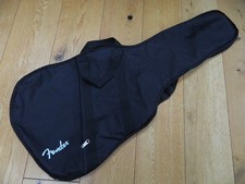 Fender Japan dünn gepolsterte