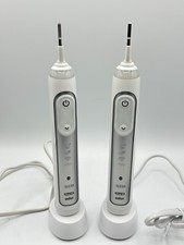 Oral B Genius 8900 Cross Action white & white Duo im Karton mit Zubehör  Defekt