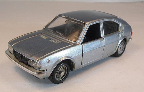 Mattel mebetoys 8555 - 1/43, nr.