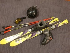 Skiset: Ski 130 cm + Skischuhe