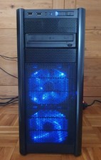 schwarzer Antec-Midi-Tower, Mesh-Front, 2x 5,25-Zoll-Schächte, I/O-Panel (oben)