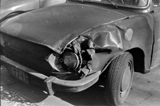 Foto 10x15 DDR Unfallauto