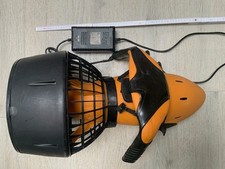 Tauchscooter mit Ladegerät Akku defekt