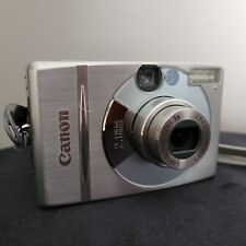 Canon IXY Digital 300 2.1 Megapixel inkl. Zuberhörpaket - Vintage ?