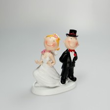 Deko-Figur Tortenfigur Brautpaar Bräutigam tritt Braut aufs Kleid 8 cm Hochzeit 