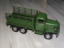 Großer Retro LKW Zil o.ä