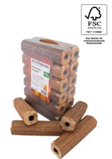 Holzbriketts Feuerholz mit