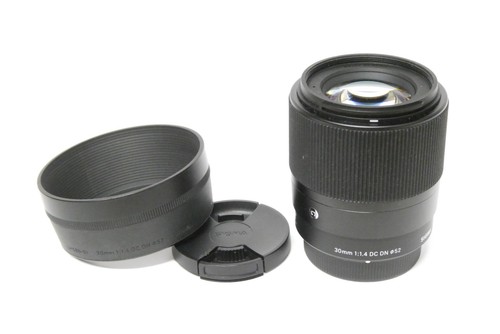 Sigma 30 dc dn objektiv - ,