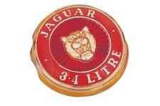 JAGUAR MK1 MK2 S-TYPE 3,4 LITER GRILL BADGE MEDAILLON FAST POST BD12448