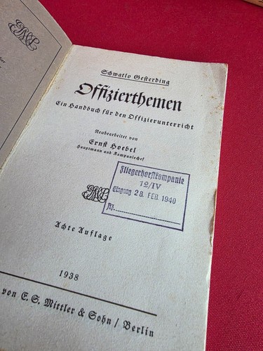 Dienstvorschrift - ,