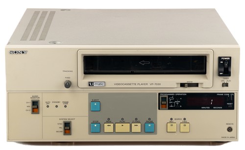 Sony 7030 matic player - u-matic, /