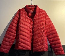 Leichte Steppjacke In rot Gr