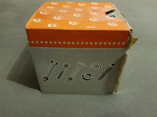 0498) 100 Stück  Verbindungsmuttern Rund  M 6 x 30   galvanisch   verzinkt