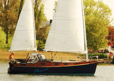 pflegebedürftige Segel-Yacht- 9,60x2,85x1,70 -44 qm segelfertig techn. komplett