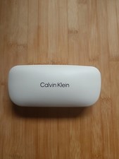 Calvin Klein Brillenetui Hartschale Weiß Kunstleder