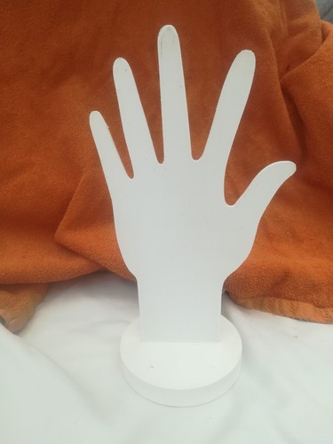 Ringhalter hand aus holz - hand,