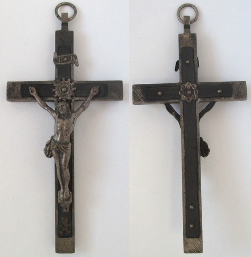 Altes religiöses brustkreuz - religiöses,