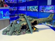 Extra große 75cm Hubschrauber Absturz Wrack Ruine Aquarium Deko.