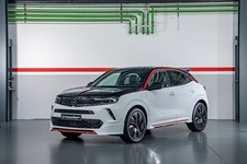 Irmscher 19 Zoll Sommerkomplettrad Cosmo-Star Exclusiv Opel Mokka B Peugeot 2008