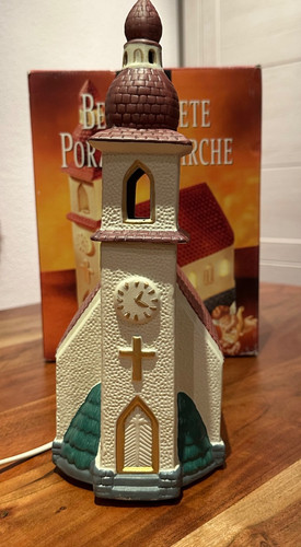 Beleuchtete porzellankirche - beleuchtete,
