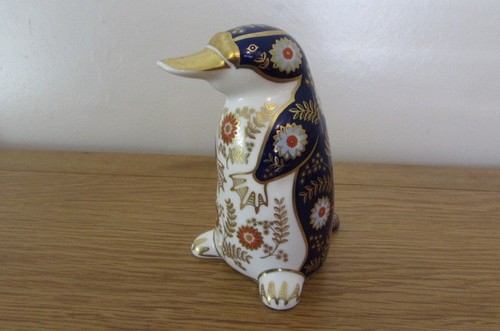 Royal crown derby - crown,