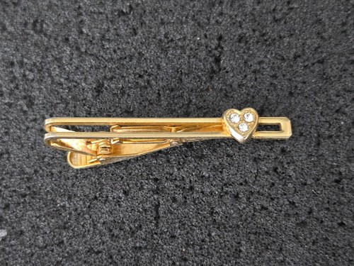 Gold farbenes herz mit - ➔,