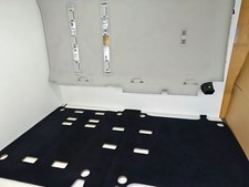 Original Innenausstattung VW Caravelle T5 Lang Radstand 1 Schiebetur