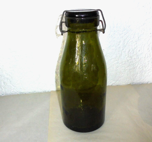 Große alte grüne glasflasche - große,