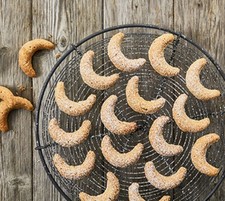 Backblech Vanillekipferl 30