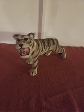 Vinted Bengal Tiger Figur mit