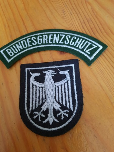 Polizeiärmelabzeichen