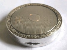 Englische Silberdose - 1928 - Deakin&Francis - 925 Silber - 62x13 mm - 42 Gramm