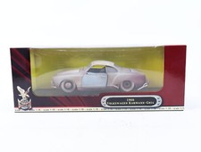 Road Signature Modellauto PKW Volkswagen Karmann-Ghia 1966 / 1:18