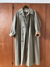 Burberry Trenchcoat Vintage Größe L/XL Farbe: khaki  90er Jahre