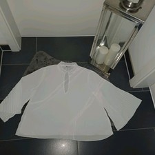 Neu Pliseebluse Zara