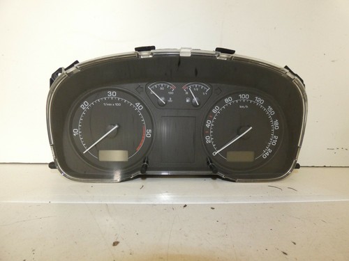 Skoda octavia 04 combi - 1u,