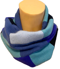 LEAVE YOUR HAT ON  Loop Schal