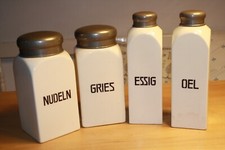 historische Vorratsbehälter