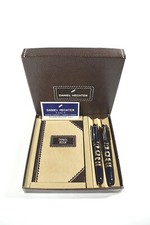 Daniel HECHTER Paris Schreibset Reisebuch Patronenfüller Kugelschreiber Kasten .