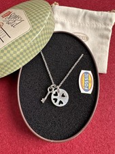 Fossil Kette mit Anhängern Perlmutt Anhänger mit Glitzer Herz & Schlüssel Steel