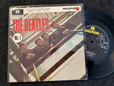 2059 / The Beatles - No.1 /