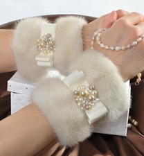 Nerz Manschetten mit Perlen Pelz Stulpen Mink cuffs Jacke Pelliccia Visone Fur