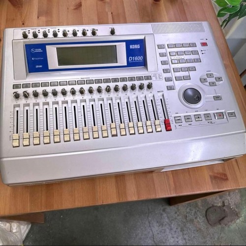 Korg d1600 40gb - korg,