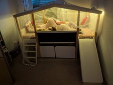 Kinderhochbett 90x200 Cm Massivholz Kiefer Weiß mit Leiter und Rutsche