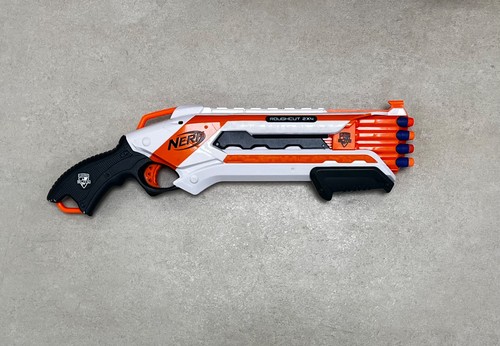 Nerf strike elite - elite, rough