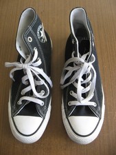Mädchen Schuhe "Converse Chucks", Gr. 37,5, schwarz/weiß, wenig getragen