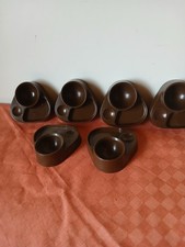 Eier-Behälter 6 Stück braun