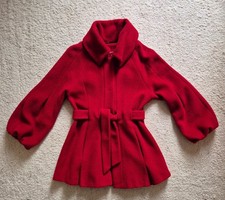 rote Wolljacke von NICOWA /
